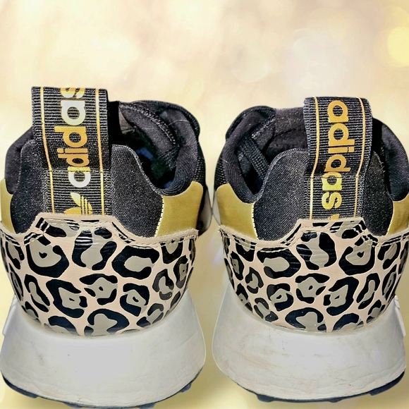 Adidas Original Multix Women's H01900 - Picture 7 of 9